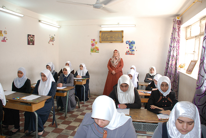 بدء الامتحانات النهائية للمراحل غير المنتهية لمدارس التعليم الديني والدراسات الإسلامية1