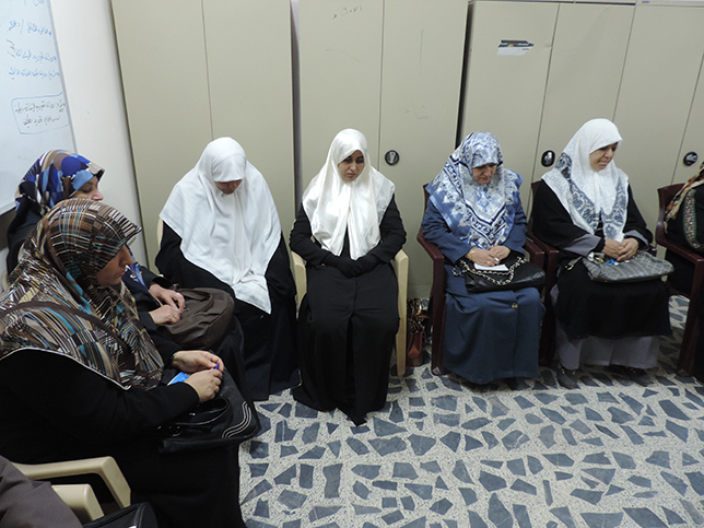 مديرية أوقاف بغداد الكرخ تعقد الاجتماع الدوري للمرشدات الدينيّات (4)