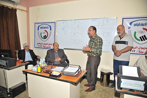 شعبة نادي الديوان تقيم المؤتمر الفني لبطولة الشهيد عبد الجليل الفهداوي لخماسي الكرة والطائرة (1)
