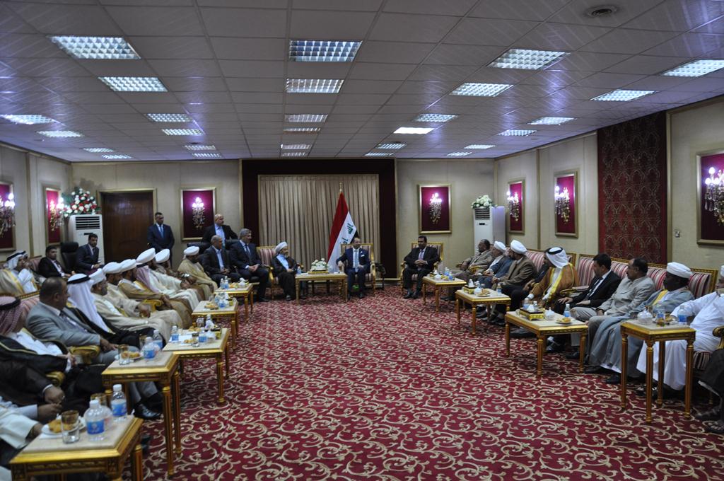 وفد من مديرية الوقف السني في البصرة يلتقي رئيس مجلس النواب (3)