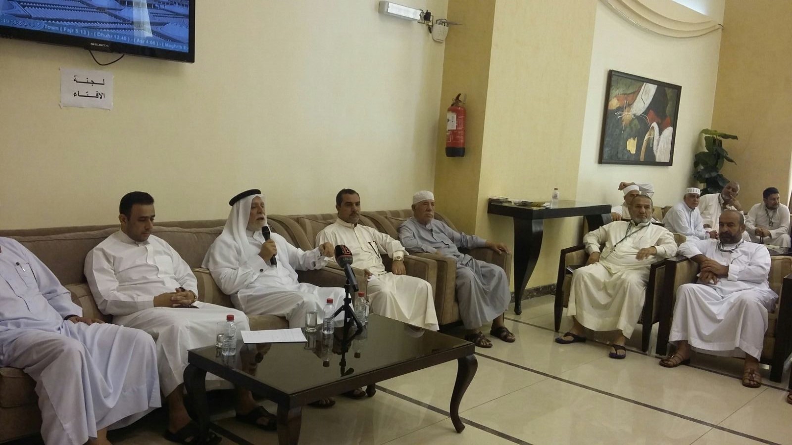 الدكتور الهميم  يلتقي حجاج بيت الله الحرام من محافظة الانبار ونينوى (1)