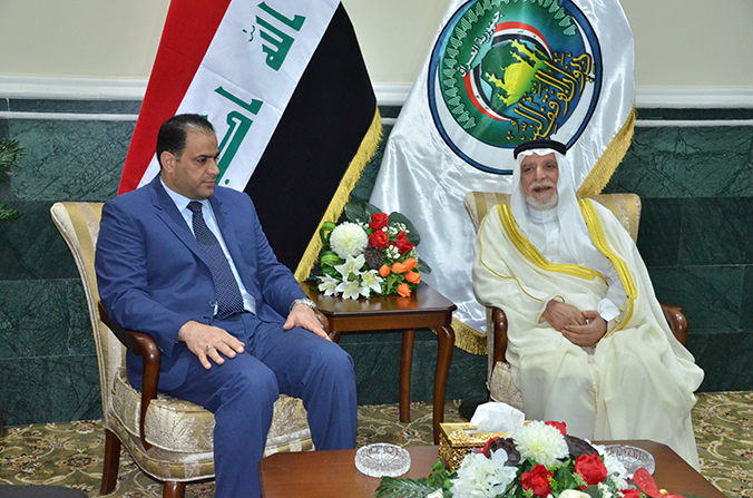 رئيس ديوان الوقف السني  يستقبل محافظ بغداد (3)