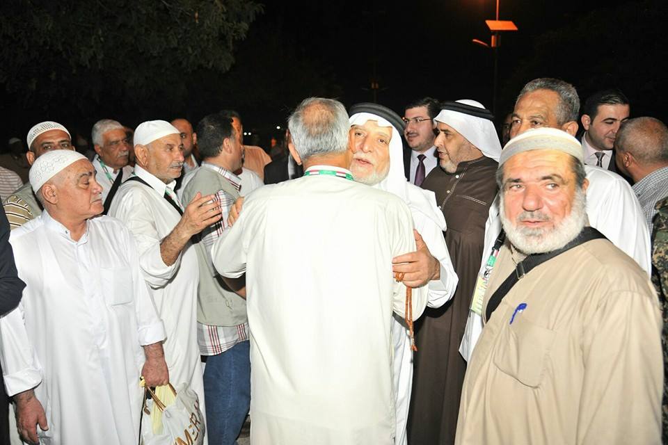 رئيس ديوان الوقف السني يودع حجاج اﻻنبار ، ويتفقد حجاج نينوى في جامع ام القرى (3)
