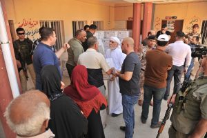 النازحون من مدينة الموصل وأهاليها يطالبون السياسيين كافة بالوقوف معهم وان يحذو حذو الدكتور الهميم (2)