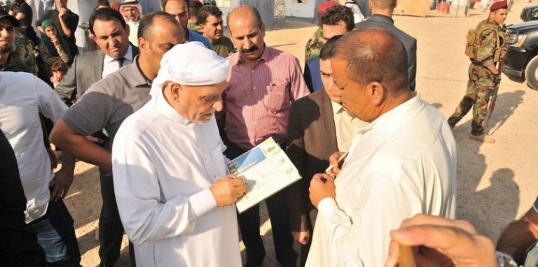 The President of Iraqi Sunni Endowment Dr.Abdul latif Al Hemyem distributed aids