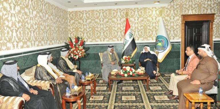 Dr. Al-Hemyem meets tribe Sheikhs and well known people of Al-Mada’an